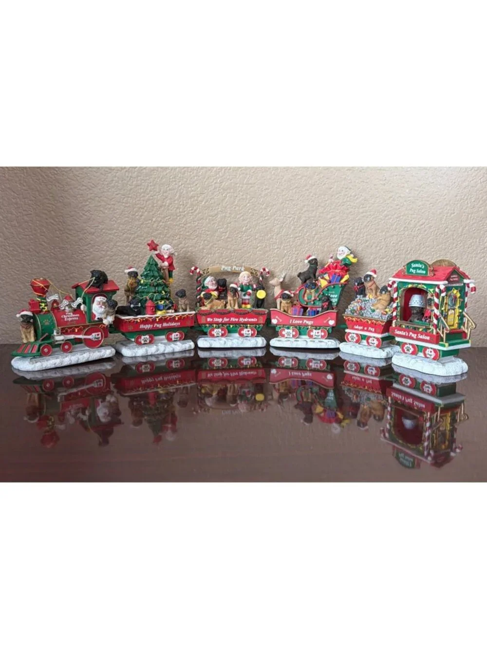 Danbury Mint Pug Christmas Express Complete 6-Piece Train Set - No Box or COA